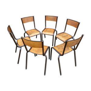 6 chaises d’école