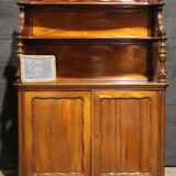 Mahogany clin