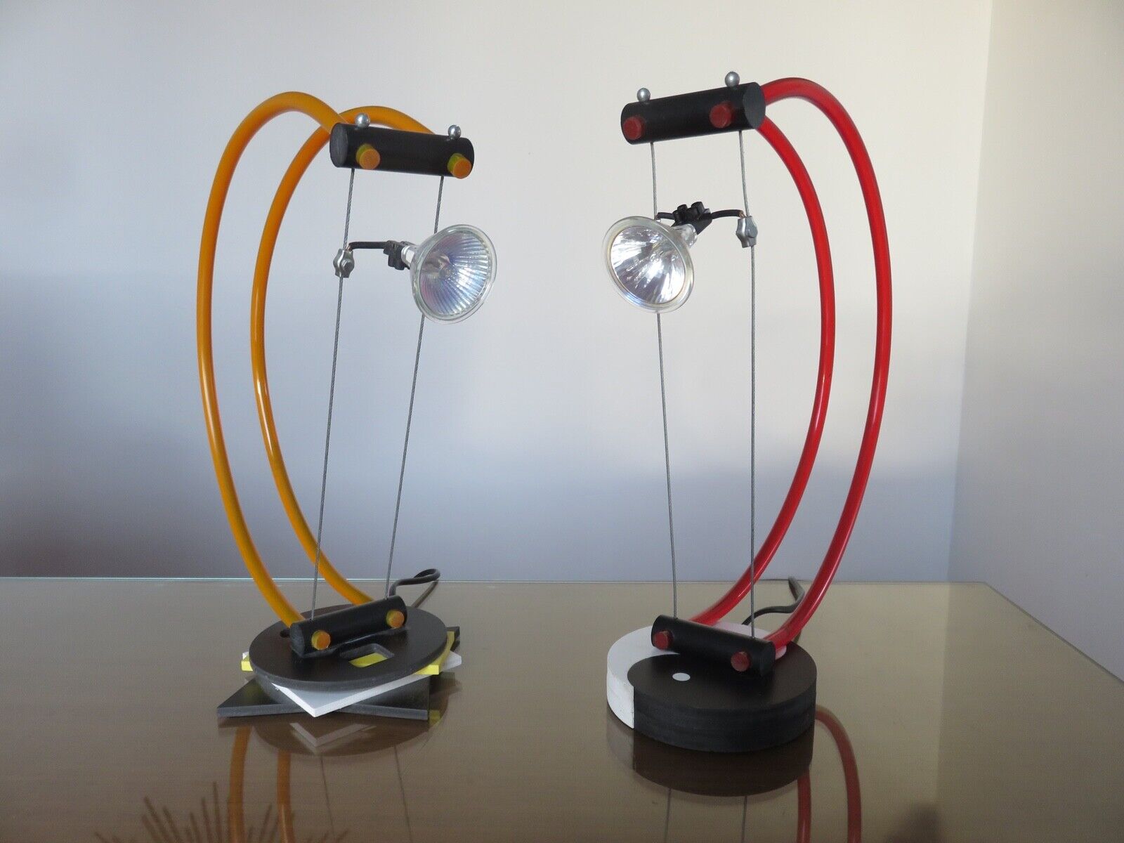 Pair of lamps style Memphis made in Italy 1980