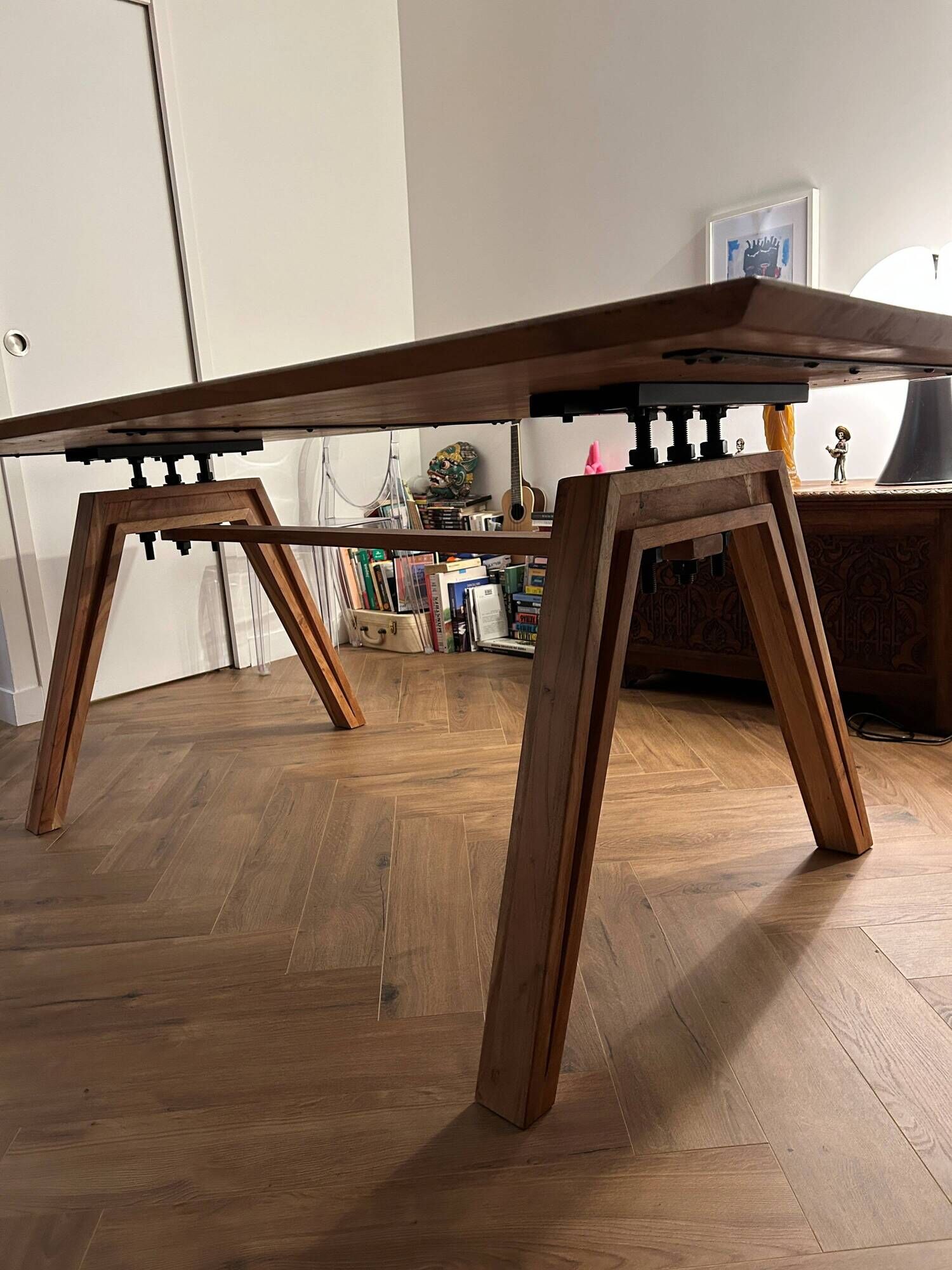 Acacia wood dining table - 203x102cm - Very good condition