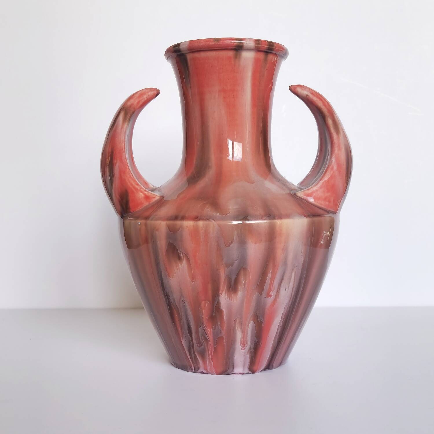 Beautiful ceramic vase L Castel