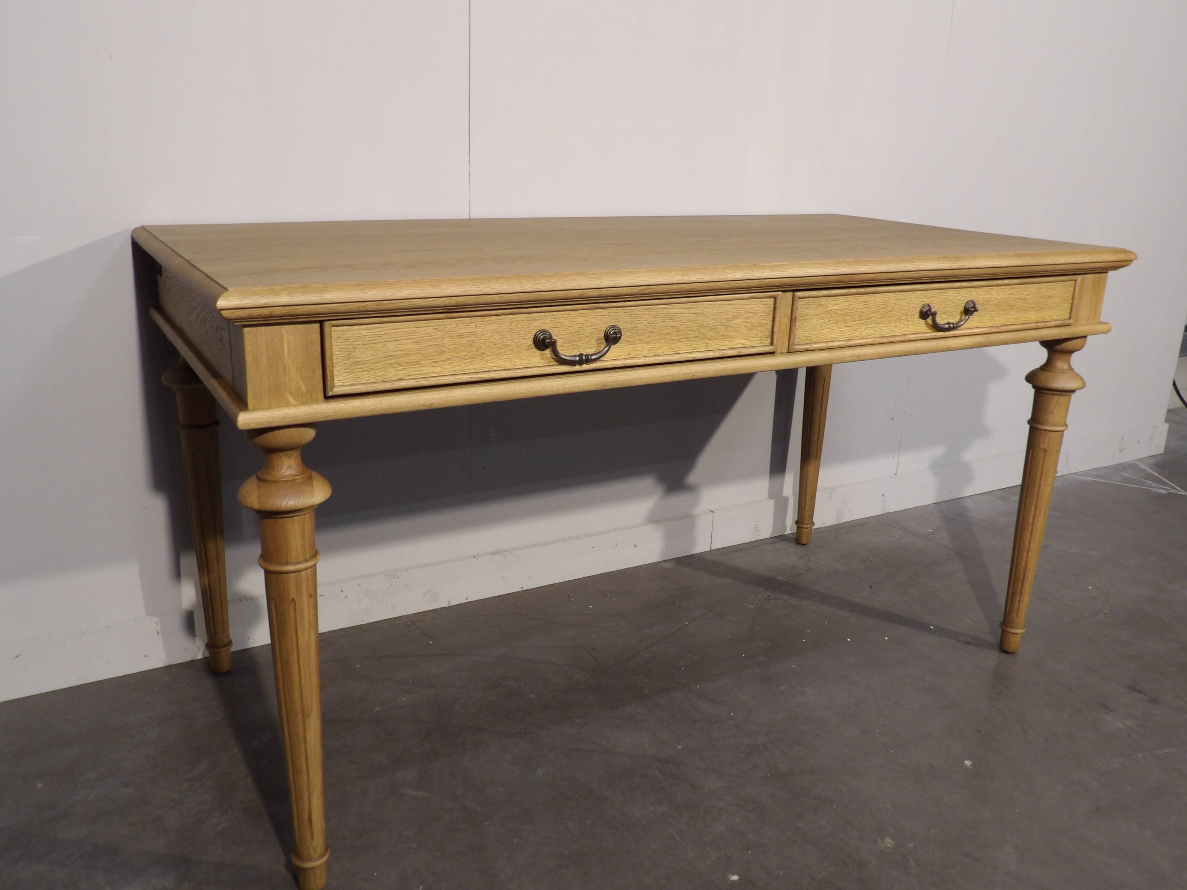 Large desk with natural oak top, 2 drawers