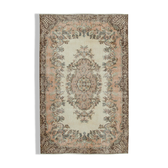 Tapis des années 1970, 195 cm x 308 cm