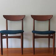 Pair of Lane Perception teak dining chairs in petrol blue-green, USA 1960s
