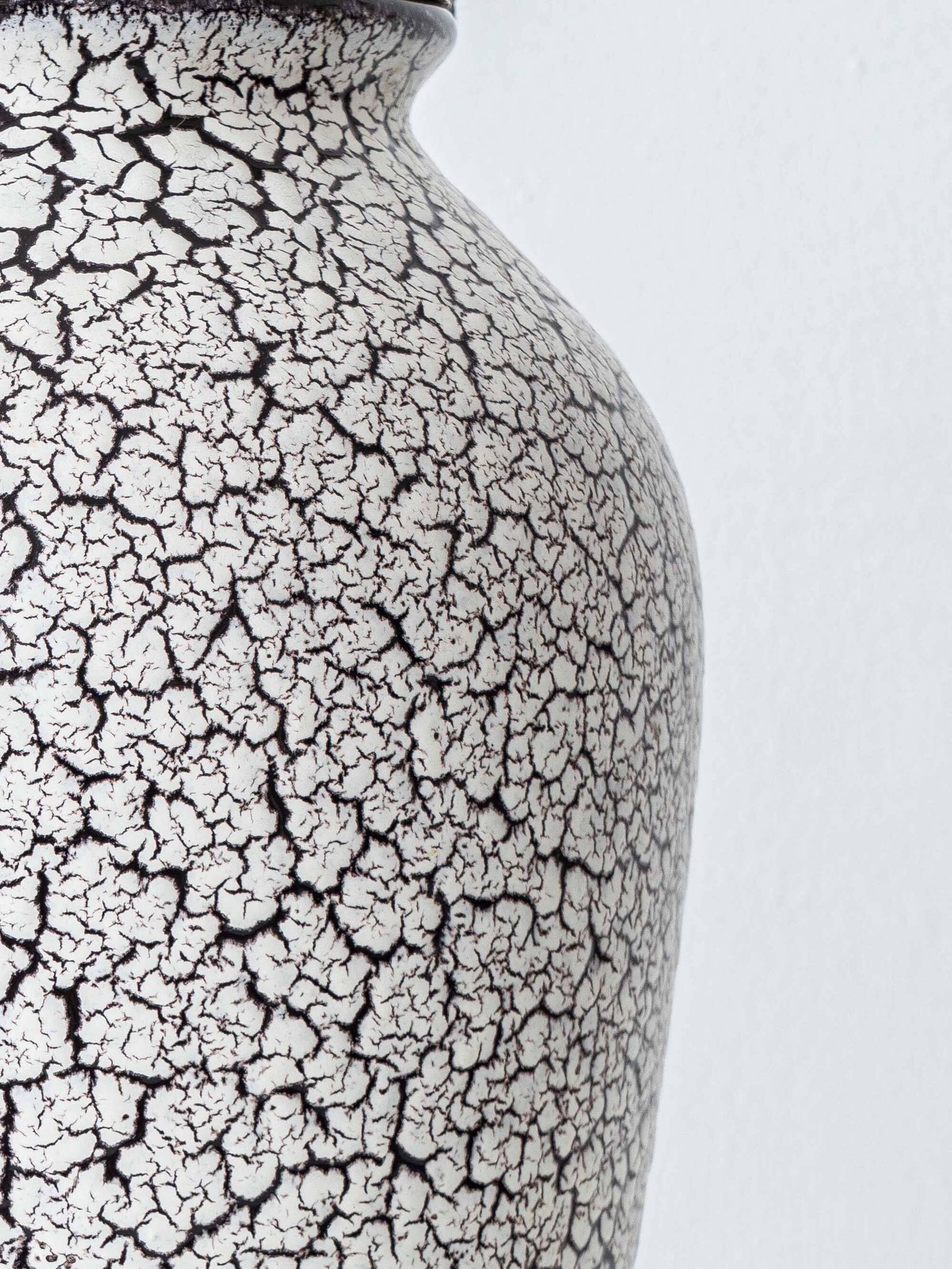 Jasba "Cortina" ceramic table lamp with crackled glaze, mid-century style, 1950s.