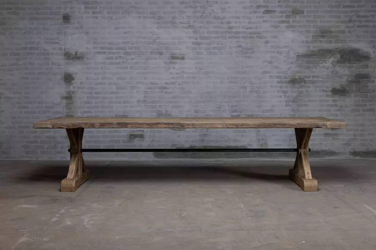 Farmhouse table in old solid oak, star-shaped legs 300 cm
