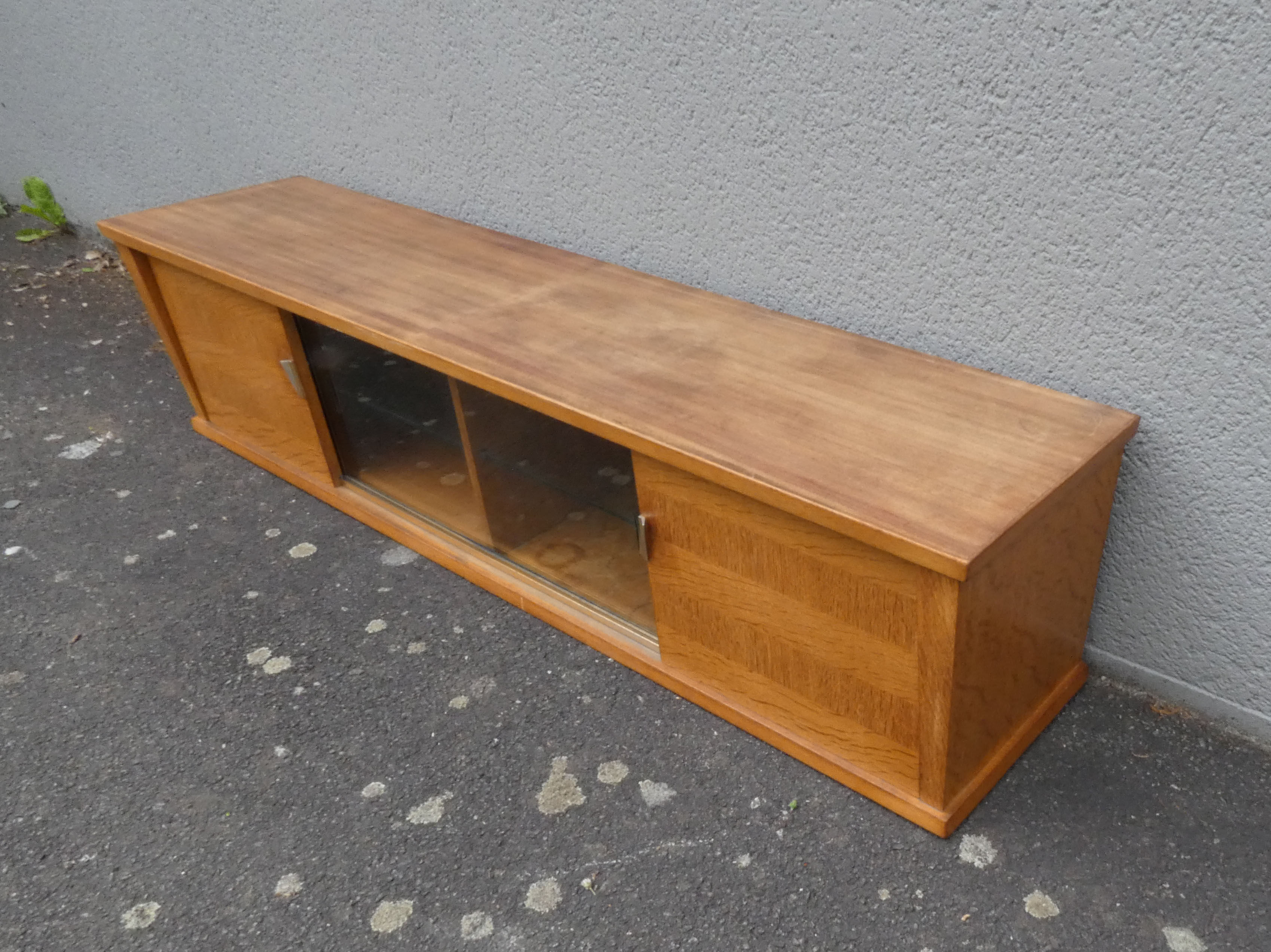 Scandinavian 1960 teak enfilade