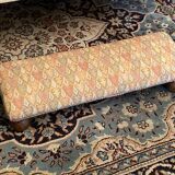 Long rustic footrest on ball feet
