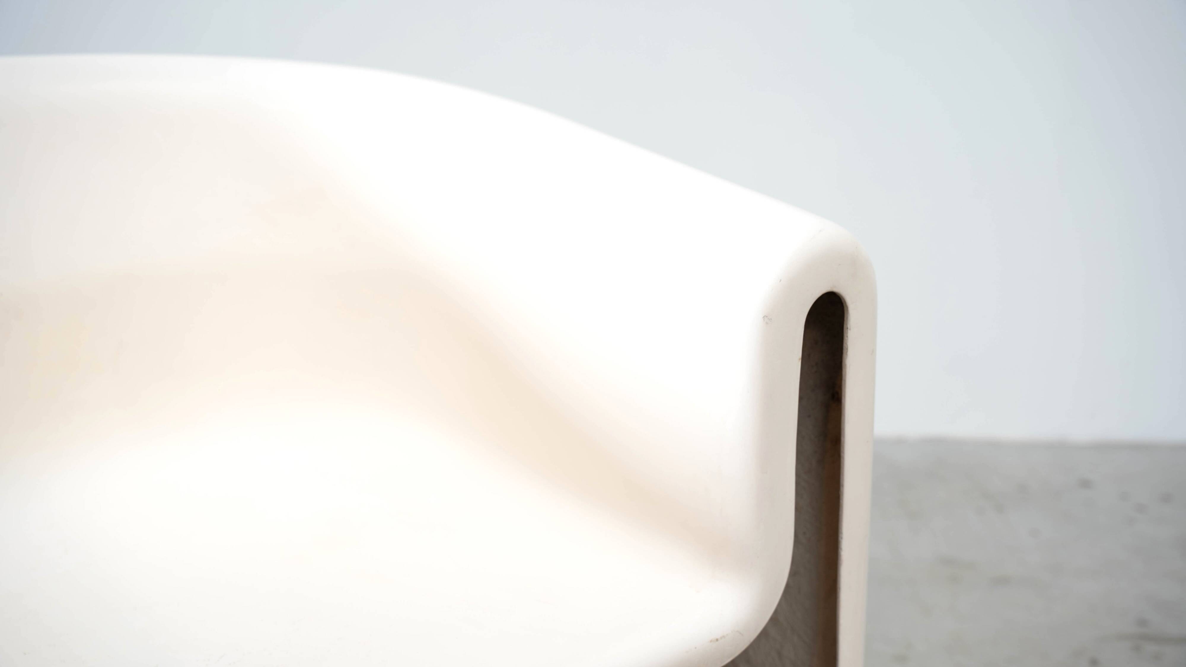 Melaina chair designed by Rodolfo Bonetto for Driade