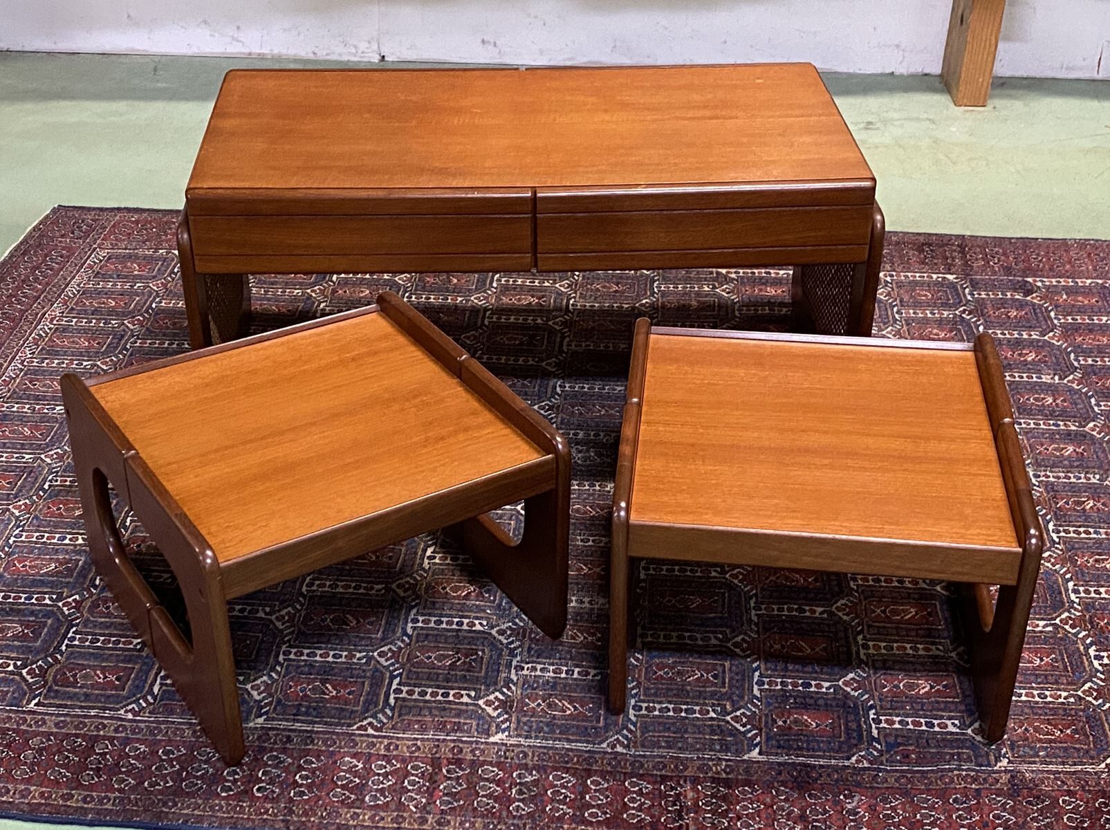 Coffee table with 2 tables in teak - 70s