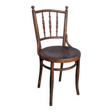 Vintage Bentwood Dining Chair: Thonet Style, Carved Wood, 1960s