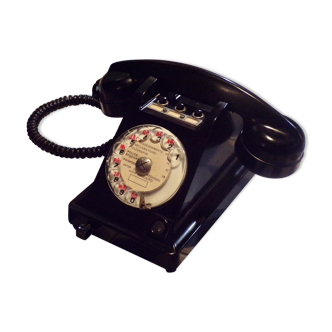 Vintage phone with Bakelite dial