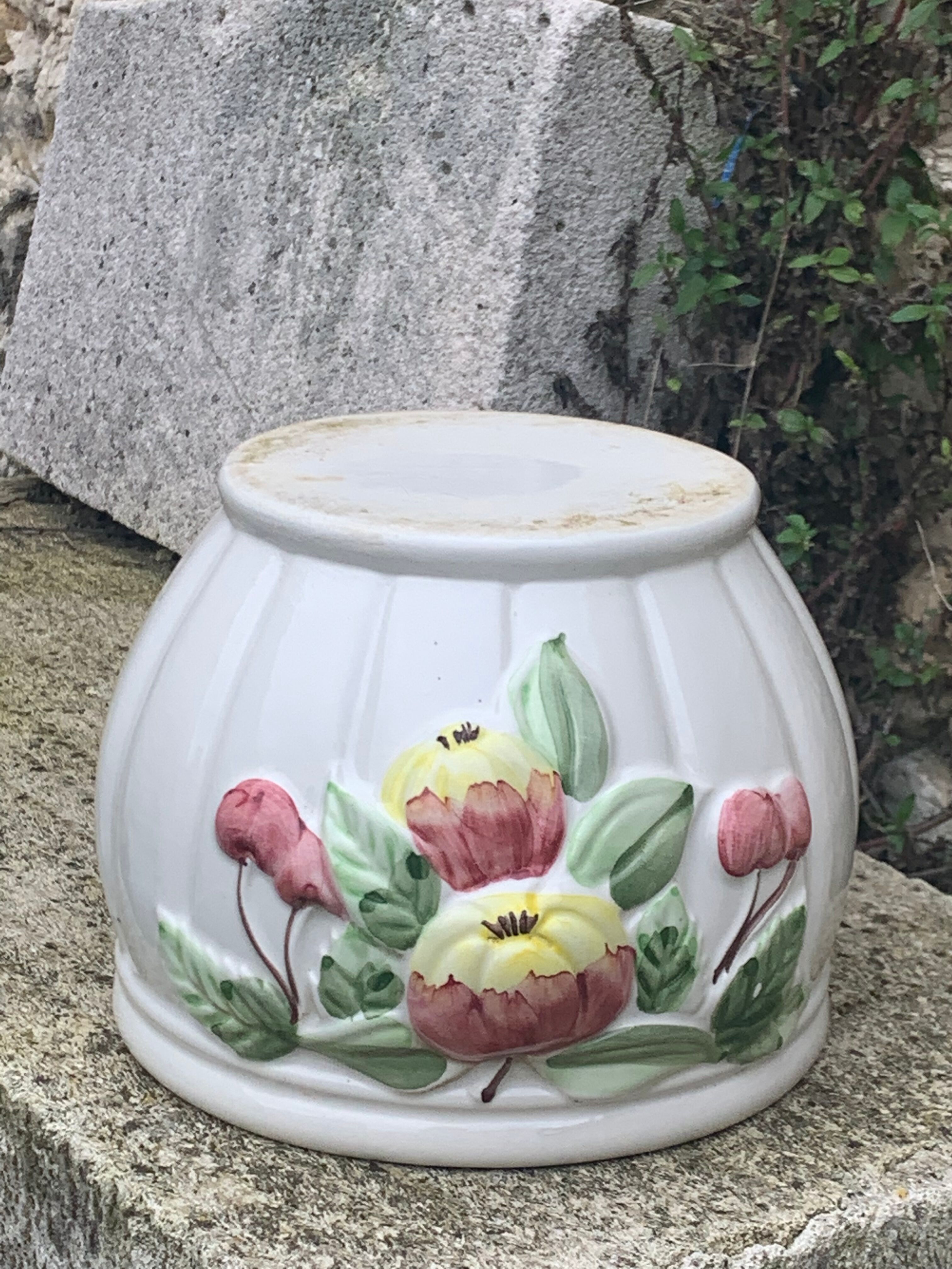 White glazed ceramic pot cover slurry vintage fruit