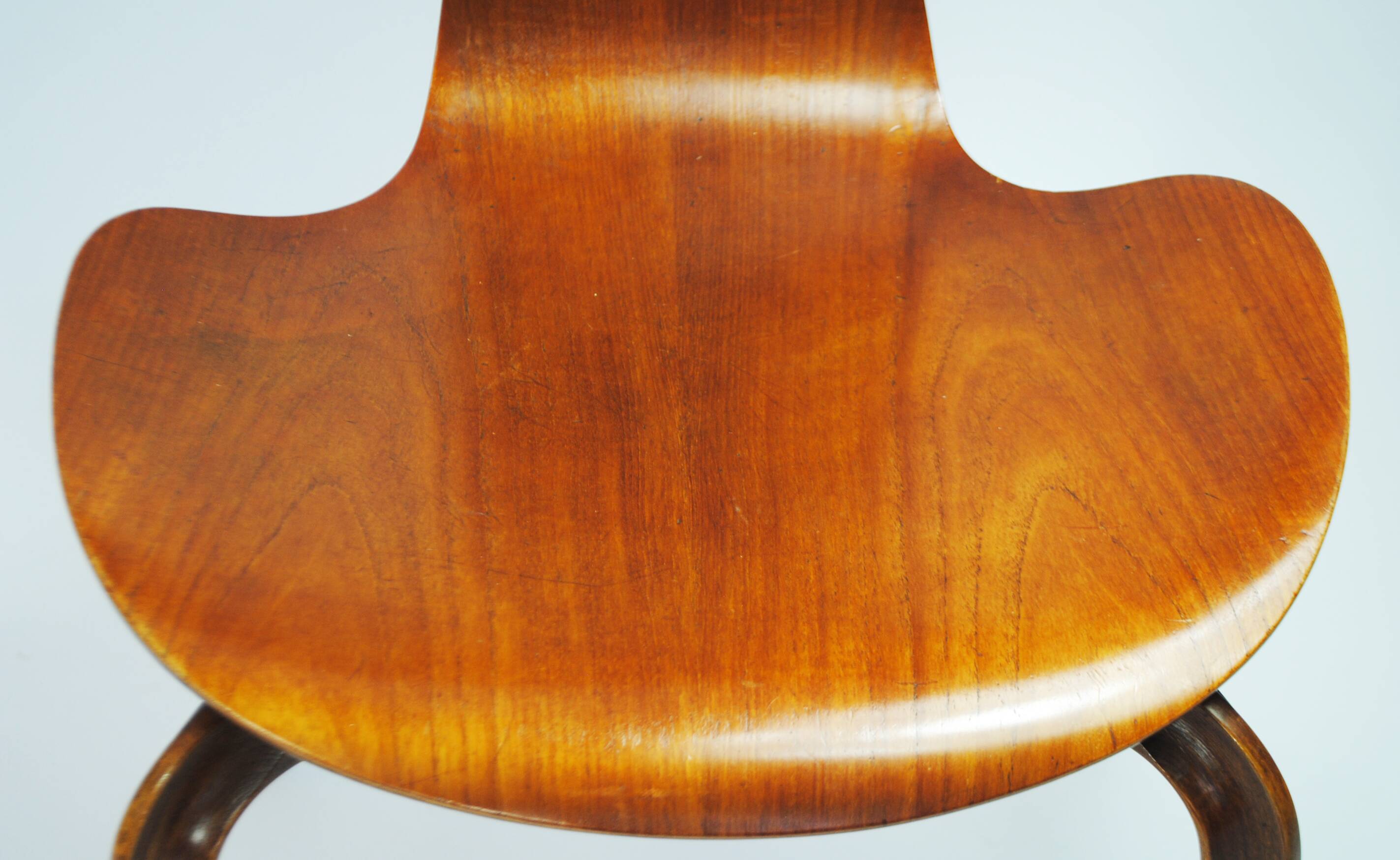Grand Prix chair by Arne Jacobsen for Fritz Hansen 1957