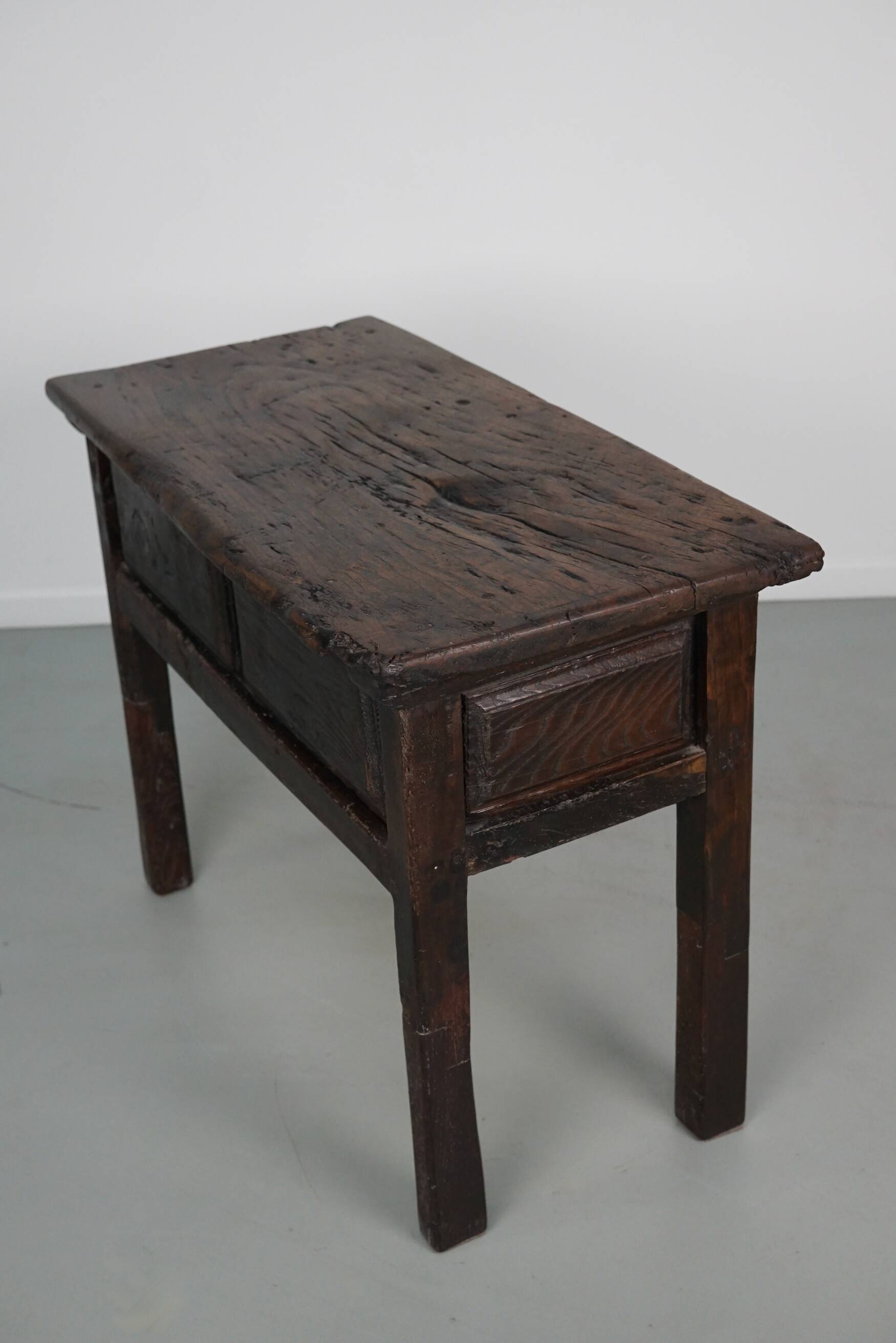 Antique Spanish Rustic Farmhouse Chestnut Side Table / Console, 18th Century