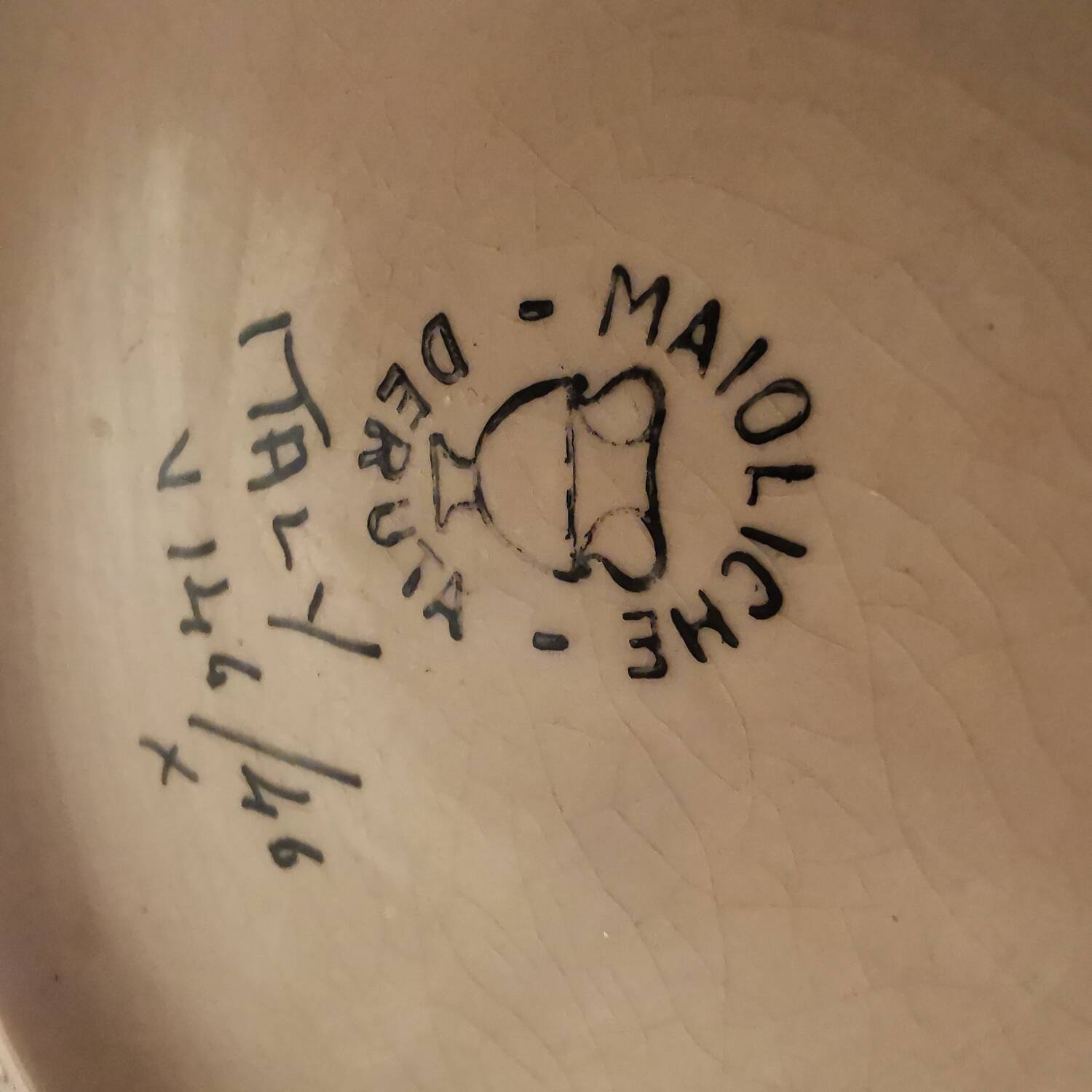 Large Deruta vase from the 1950s/1970s in enameled ceramic signed and numbered