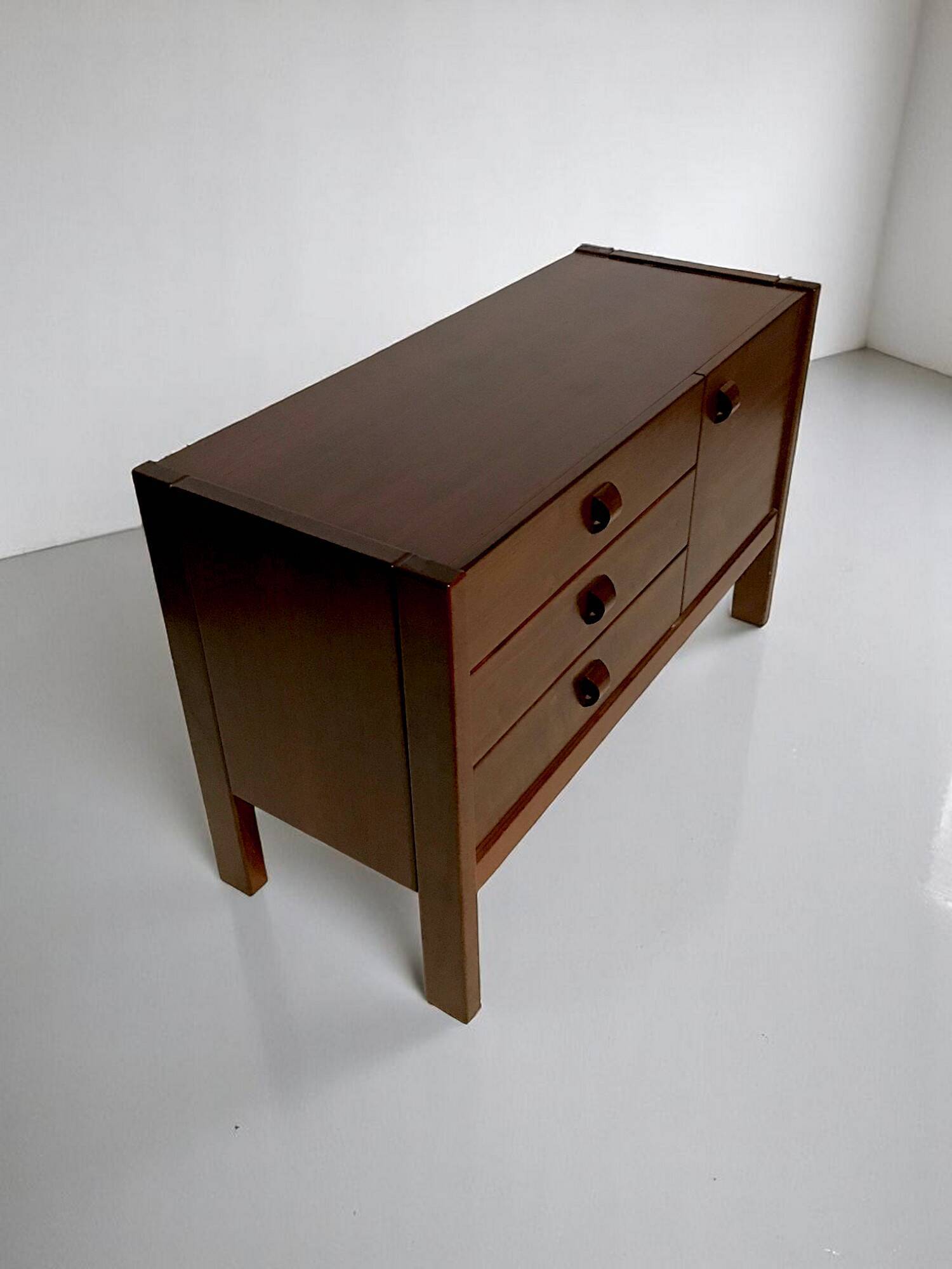 1978 - Modernist solid wood chest of drawers - France