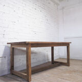 Farm table
