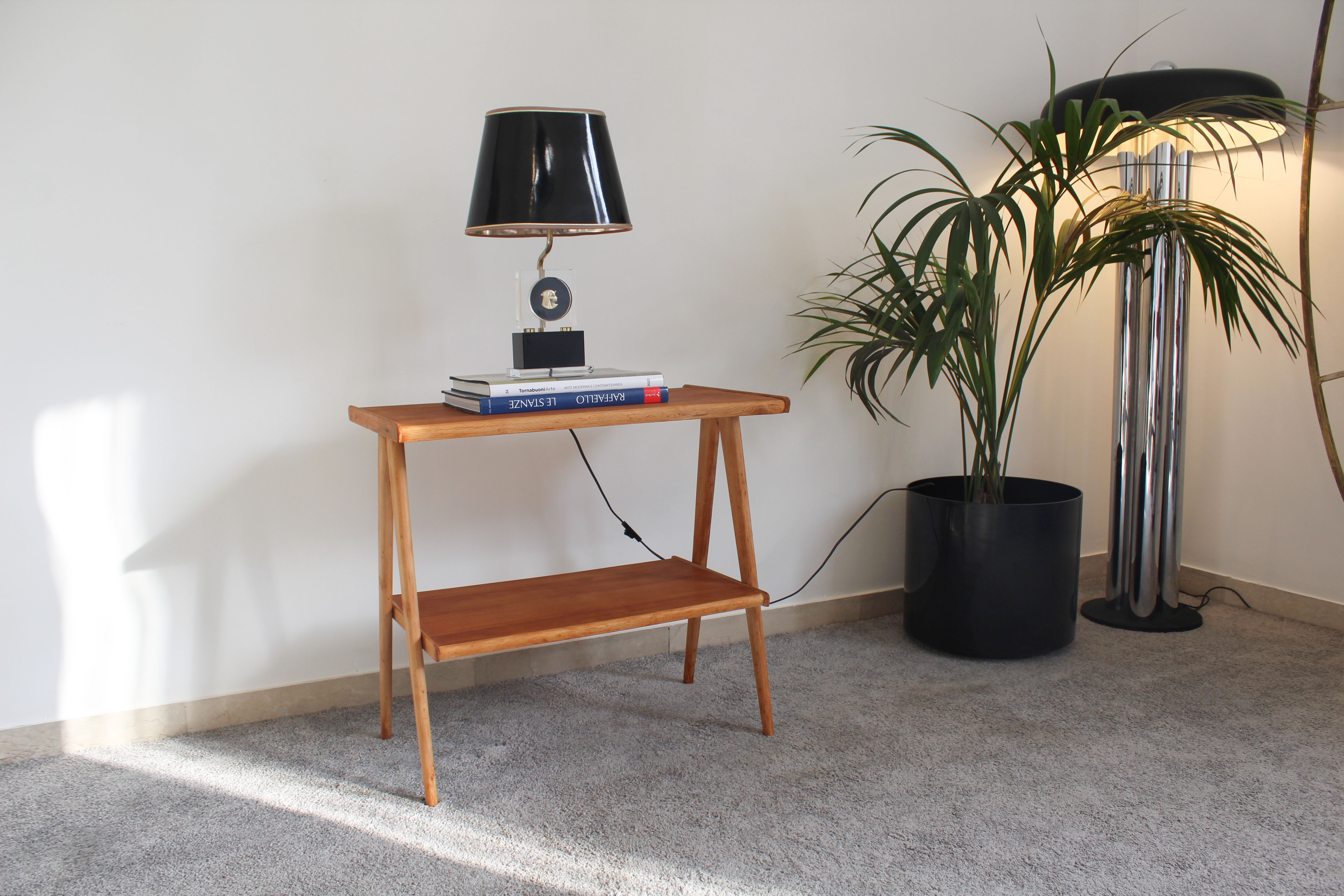 Beech wood coffee table, restored, Italy 50s