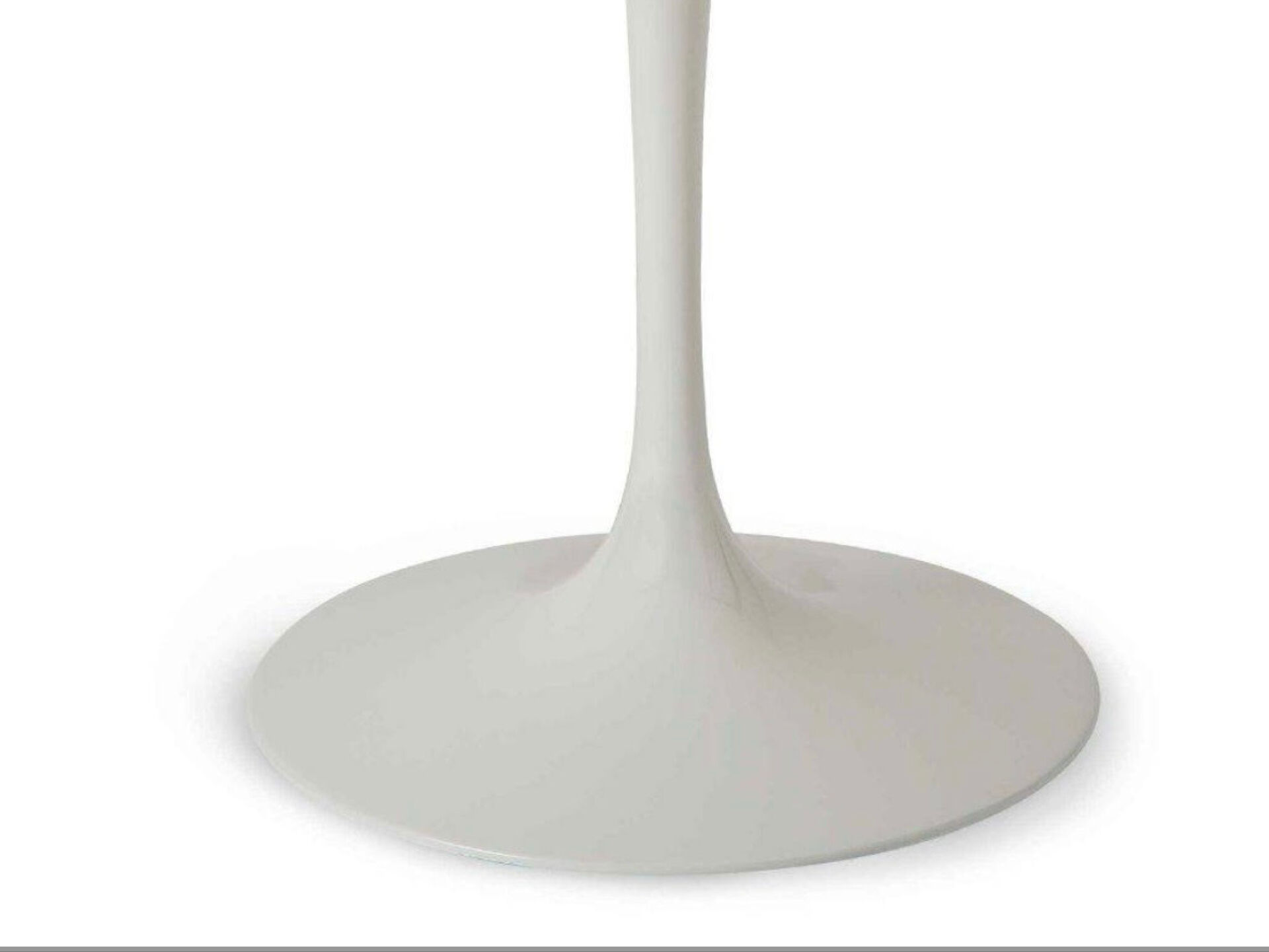 Table tulipe en marbre de Carrare