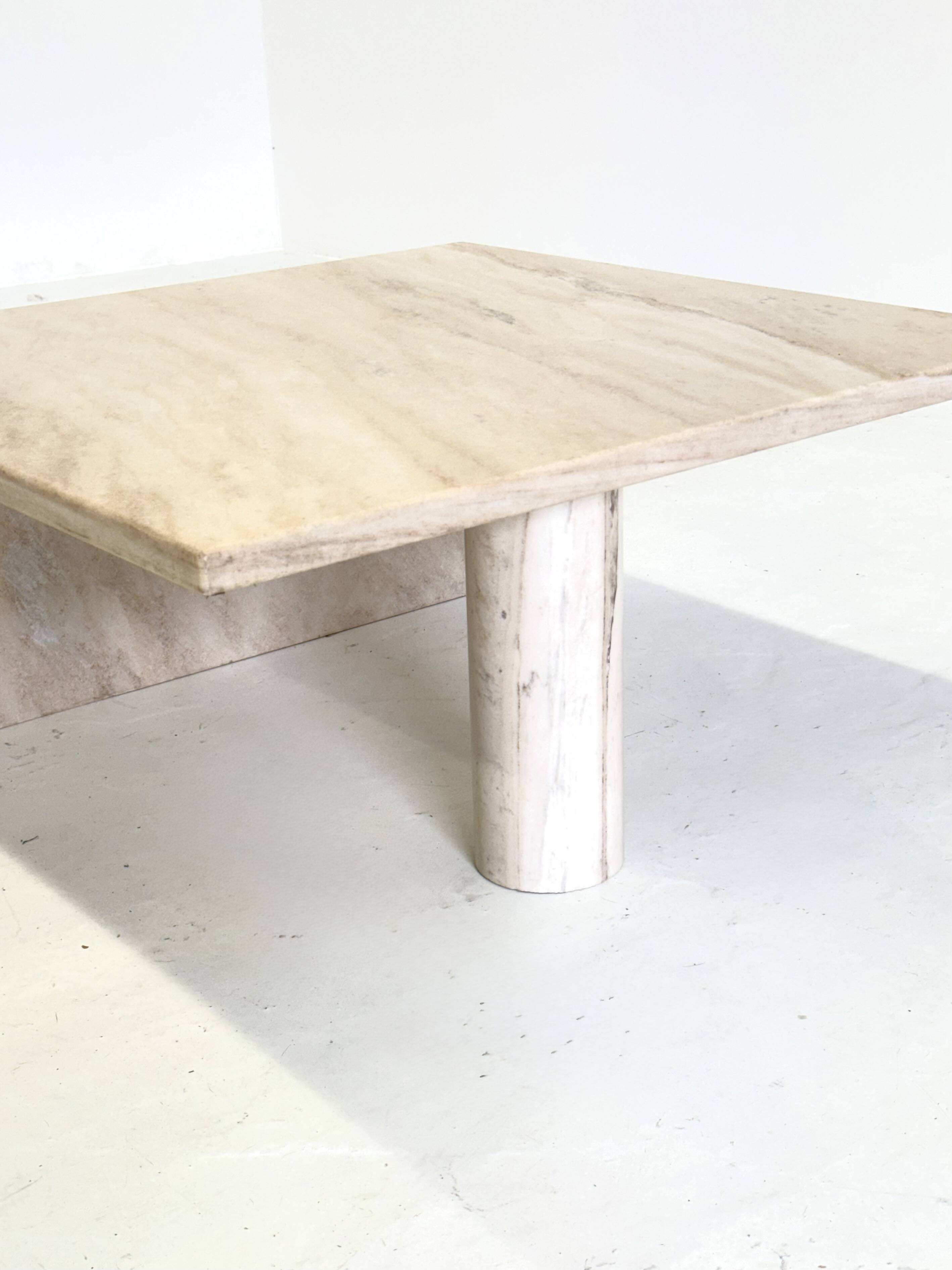 Table basse en marbre italien Palissandro