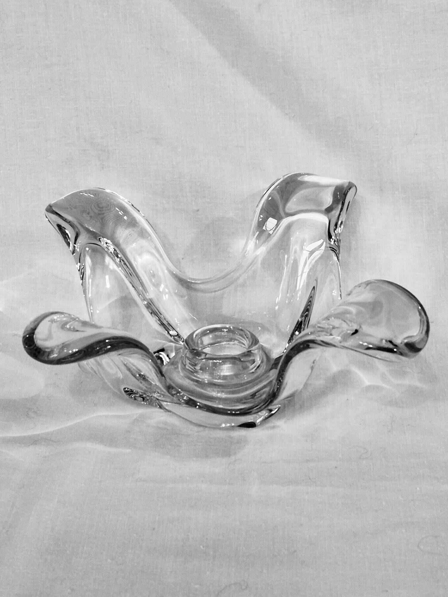 Crystal candlestick from Bayel, flower petal shape A559