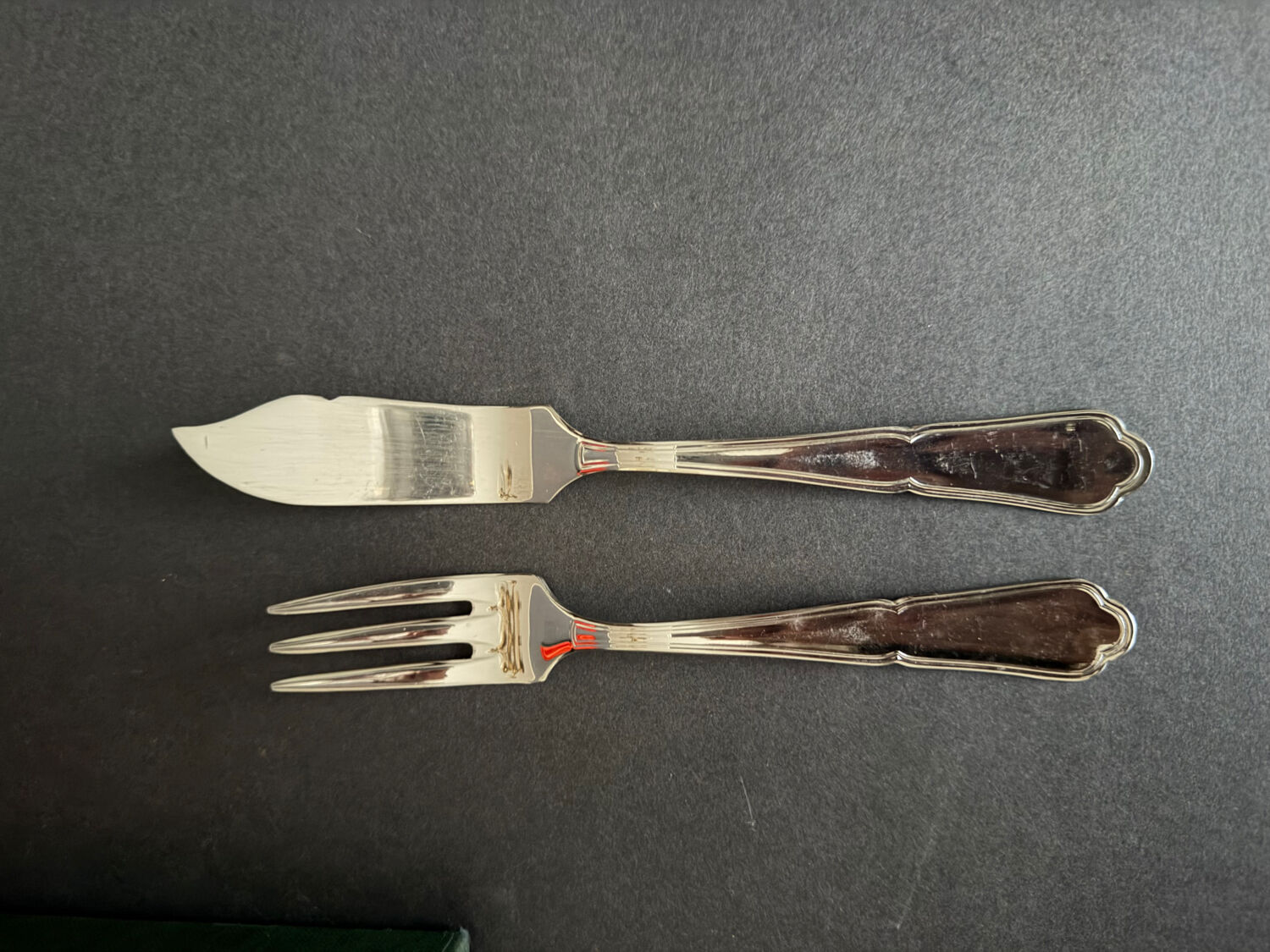 Ensemble de 12 couverts à poisson (24 pièces)