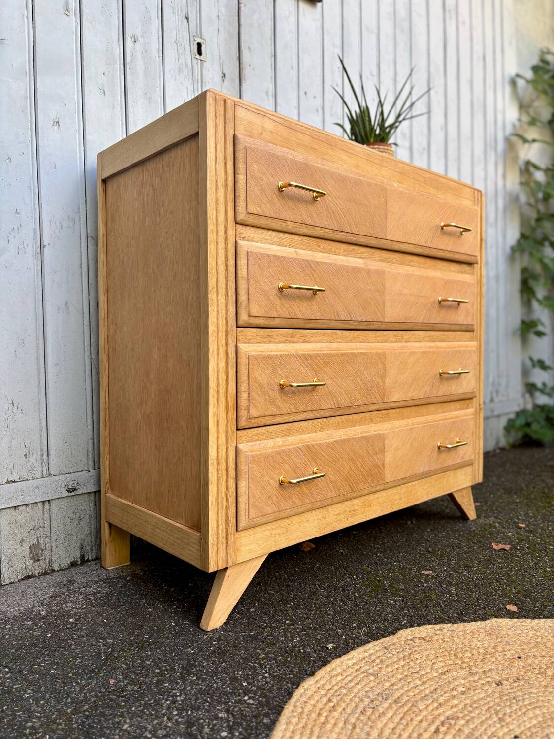 Vintage chest of drawers