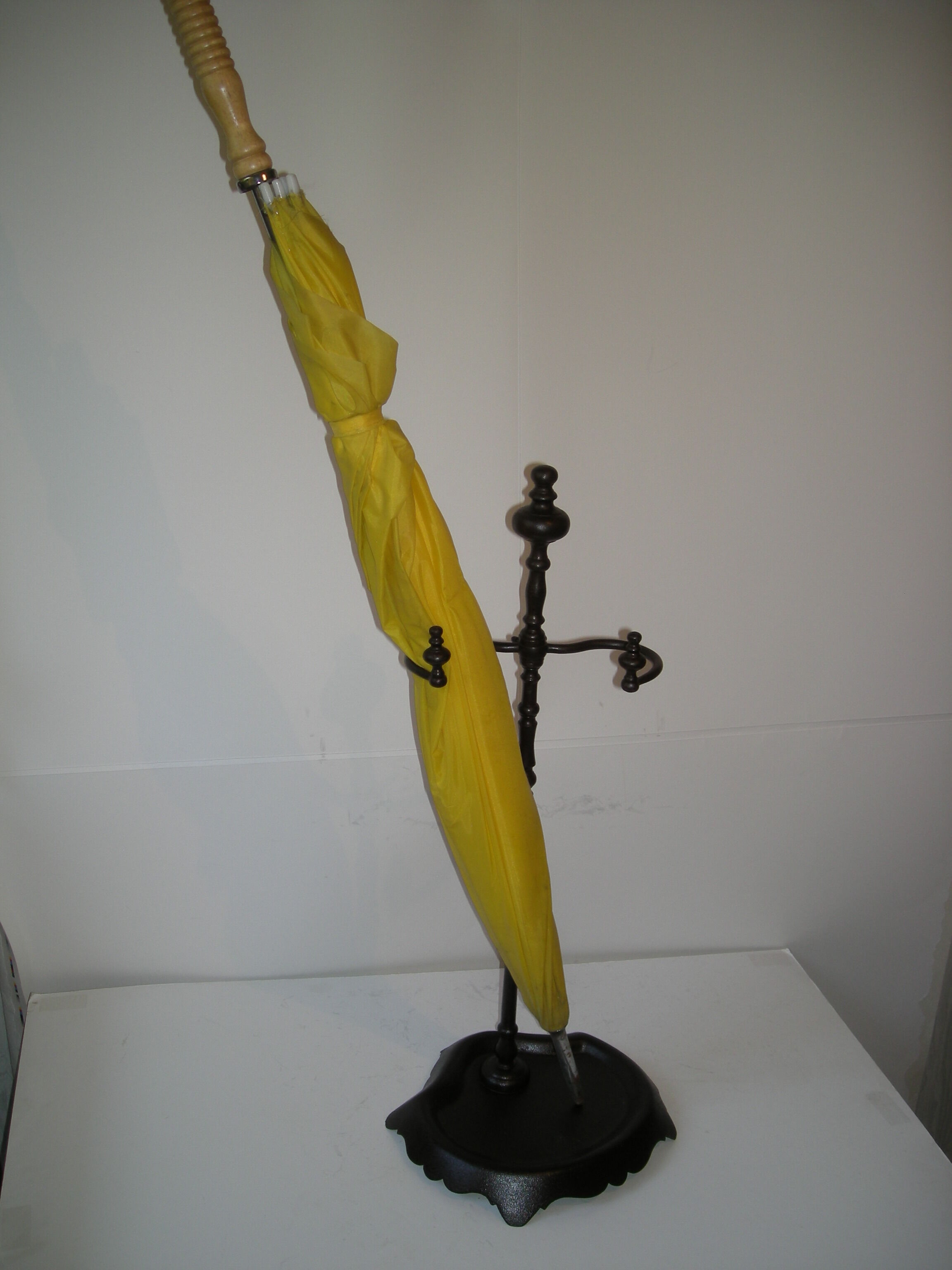 Art deco umbrella stand from the 1920s