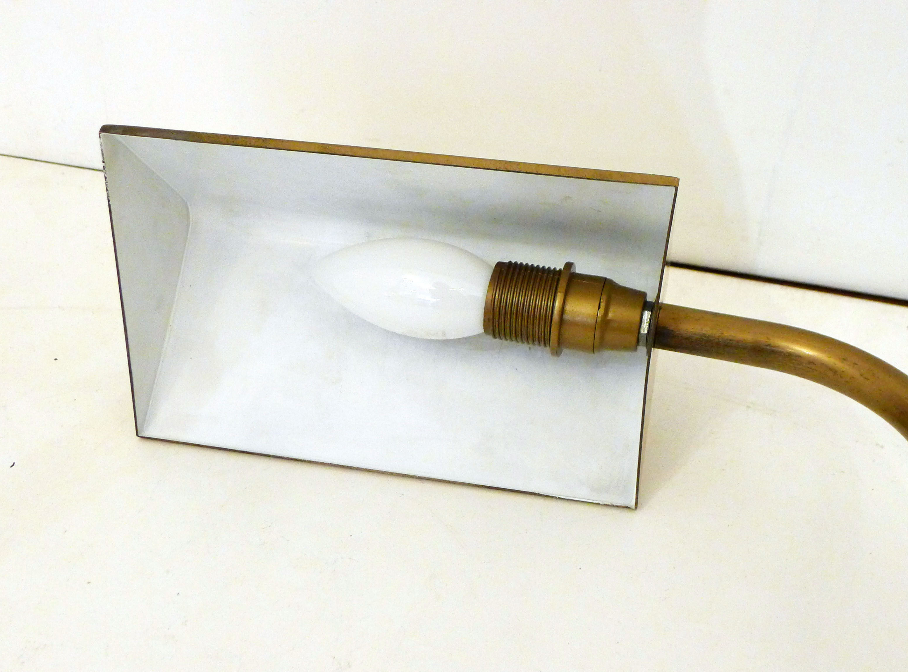 Lampe dorée