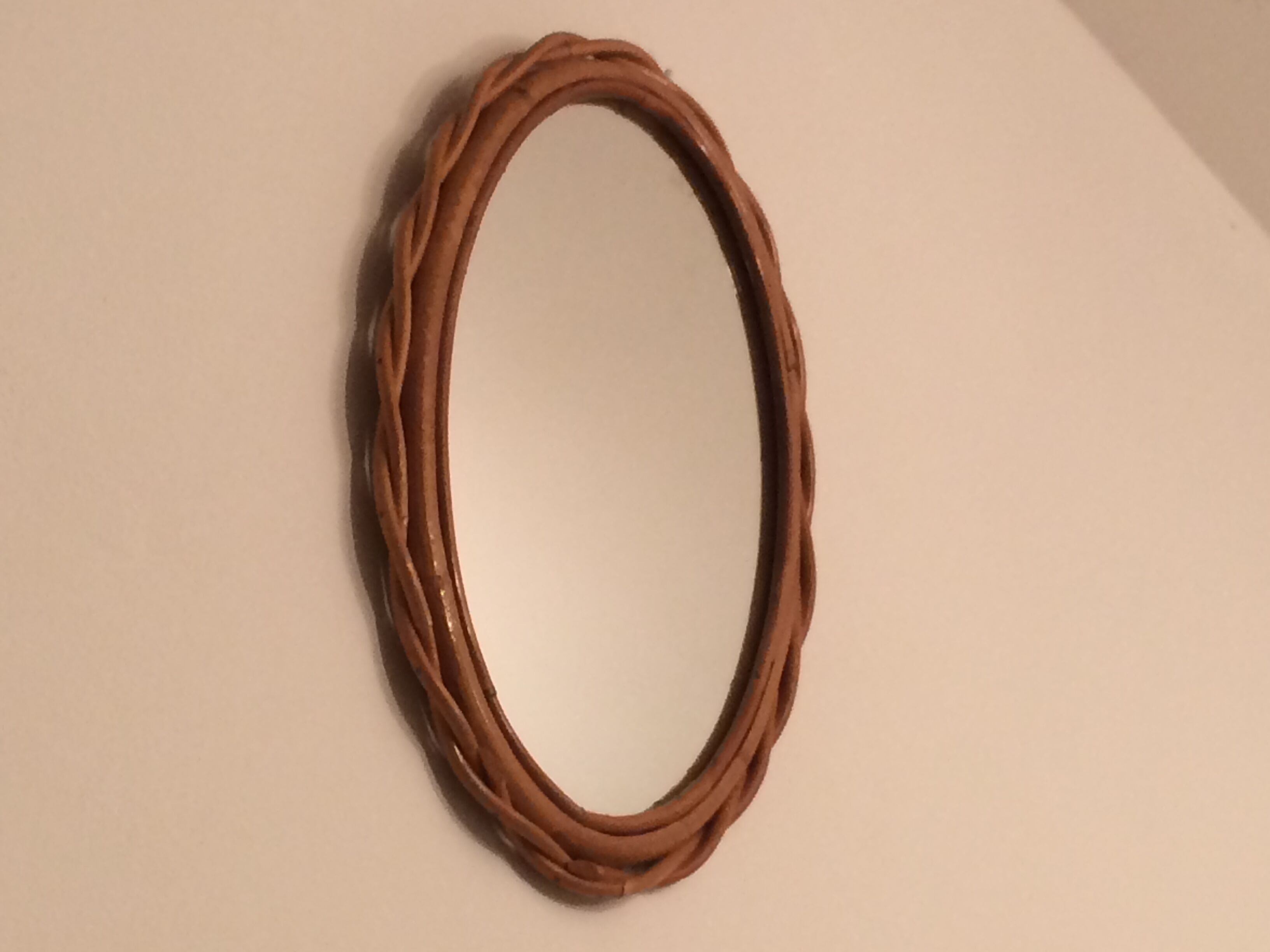 Oval mirror in rattan from the 60s, 40x26 cm