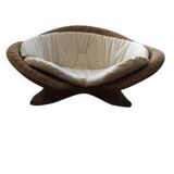 Fauteuil lotus.