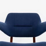 “Pinguin” armchair by Louis van Teeffelen for Wébé