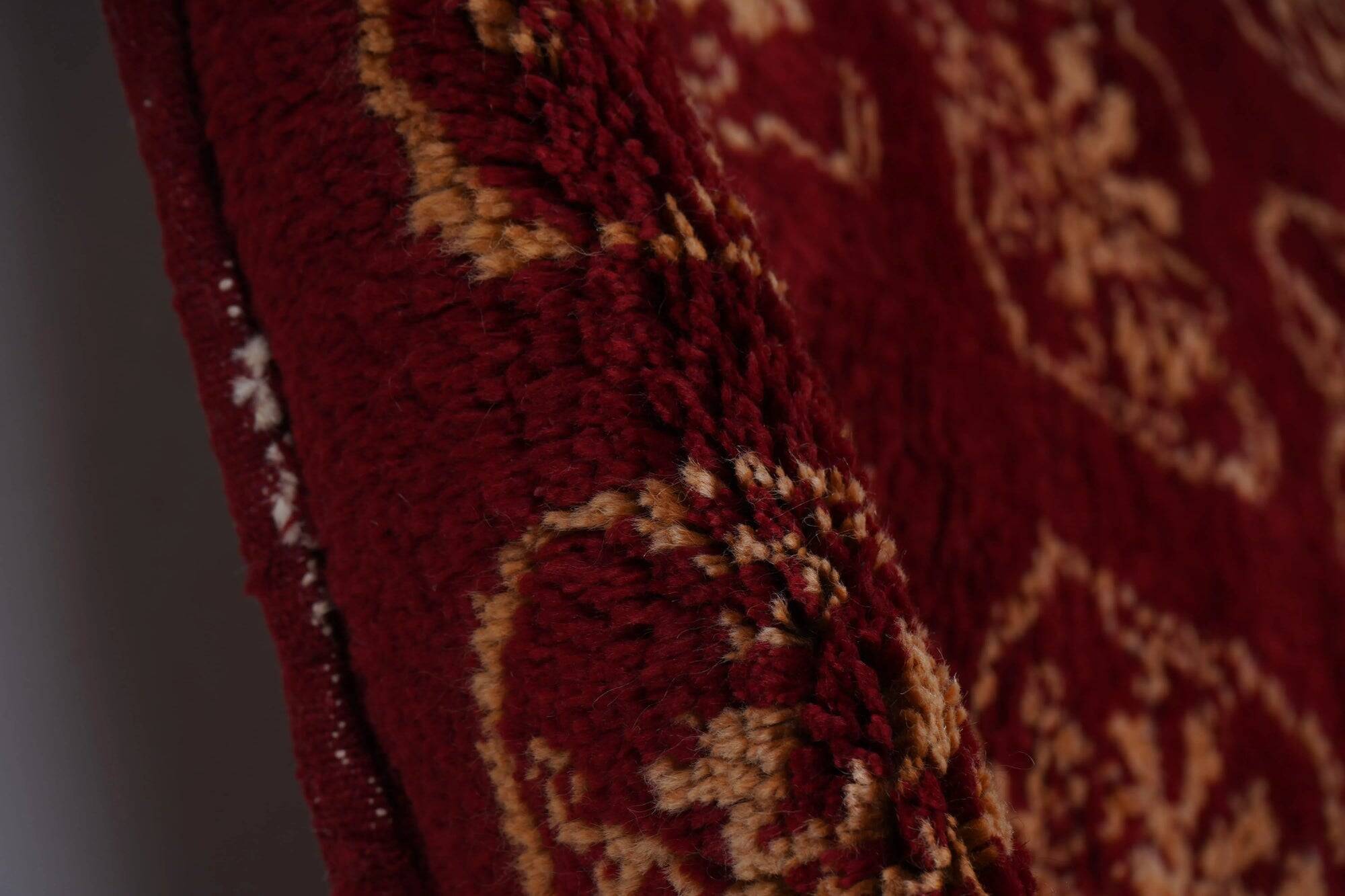 Vintage handmade Turkish rug 112x235 cm