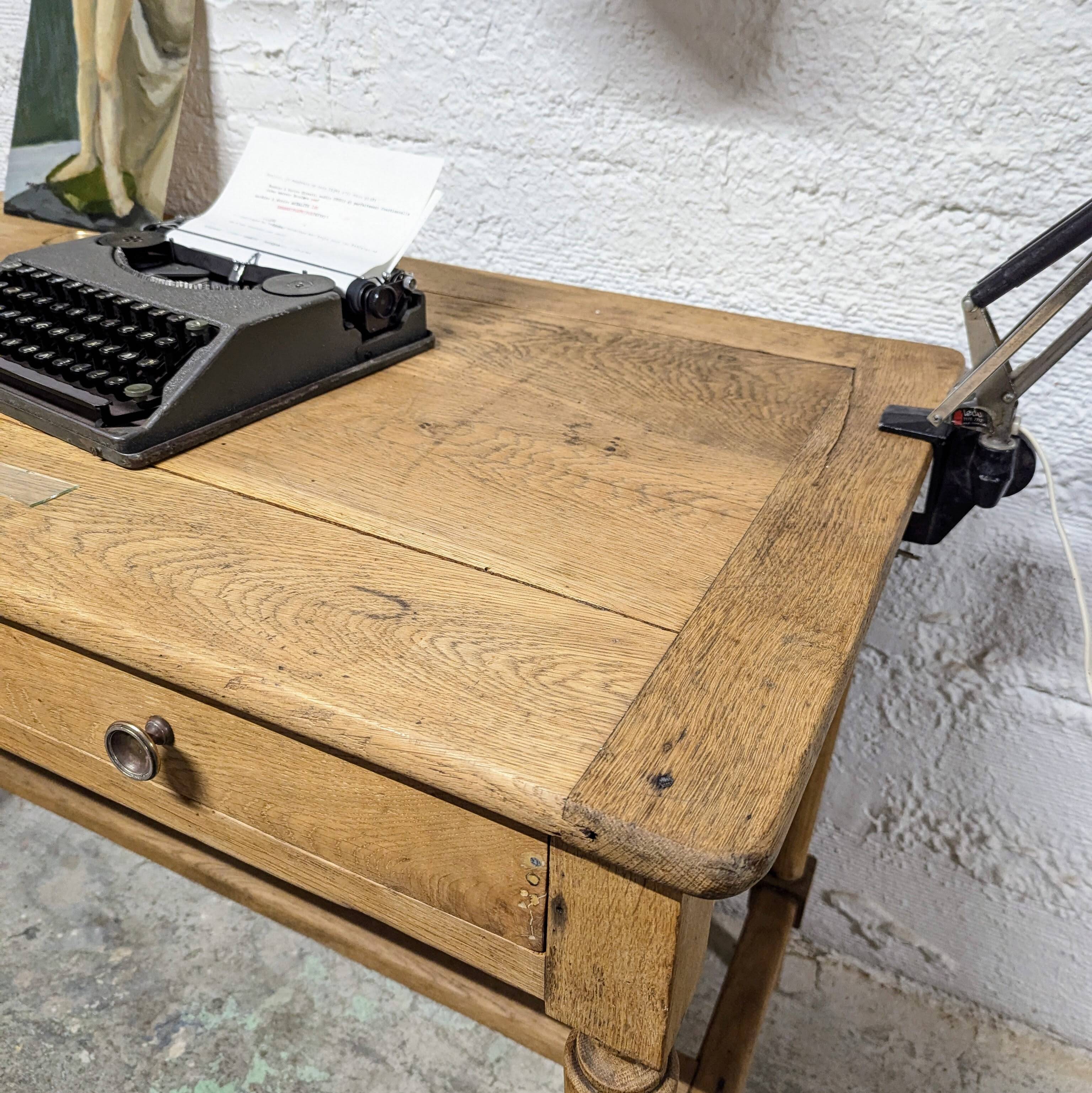 Bureau en chêne 2 tiroirs