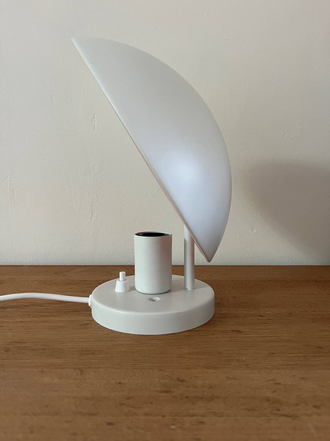 Louis Poulsen PH Hat 225 - Poul Henningsen - Danish design lamp