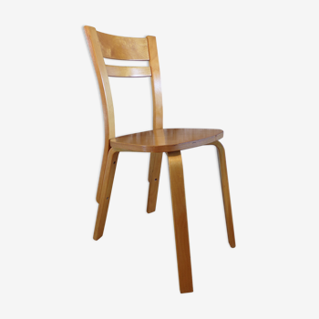 Chair 1970 in thermoformed multiply wood