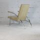 Fauteuil acier tubulaire et cuir "crème", France, circa 1970