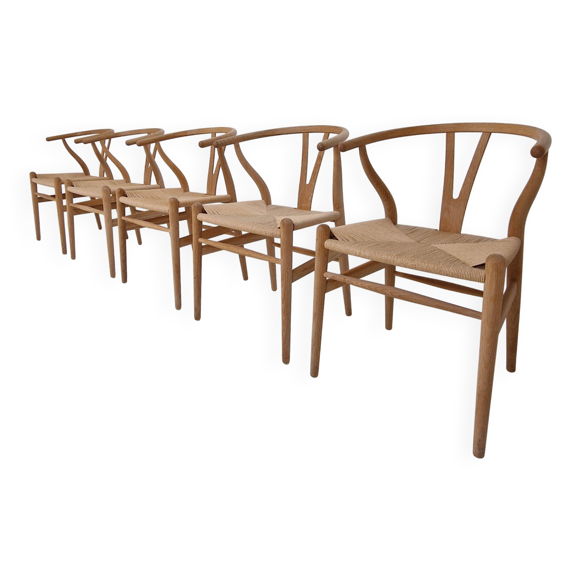 Chaises Wishbone CH24 de Hans J. Wegner par Carl Hansen & Søn, Danemark, Ensemble de 5