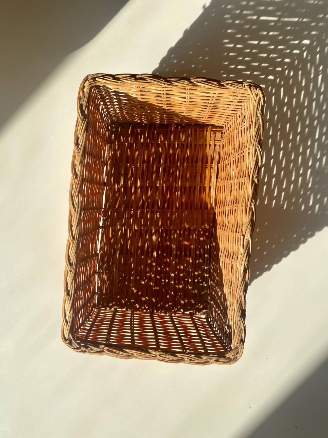 Small wicker basket