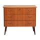 Commode vintage avec poignées métalliques