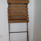 Chairs of wrought iron and wood white