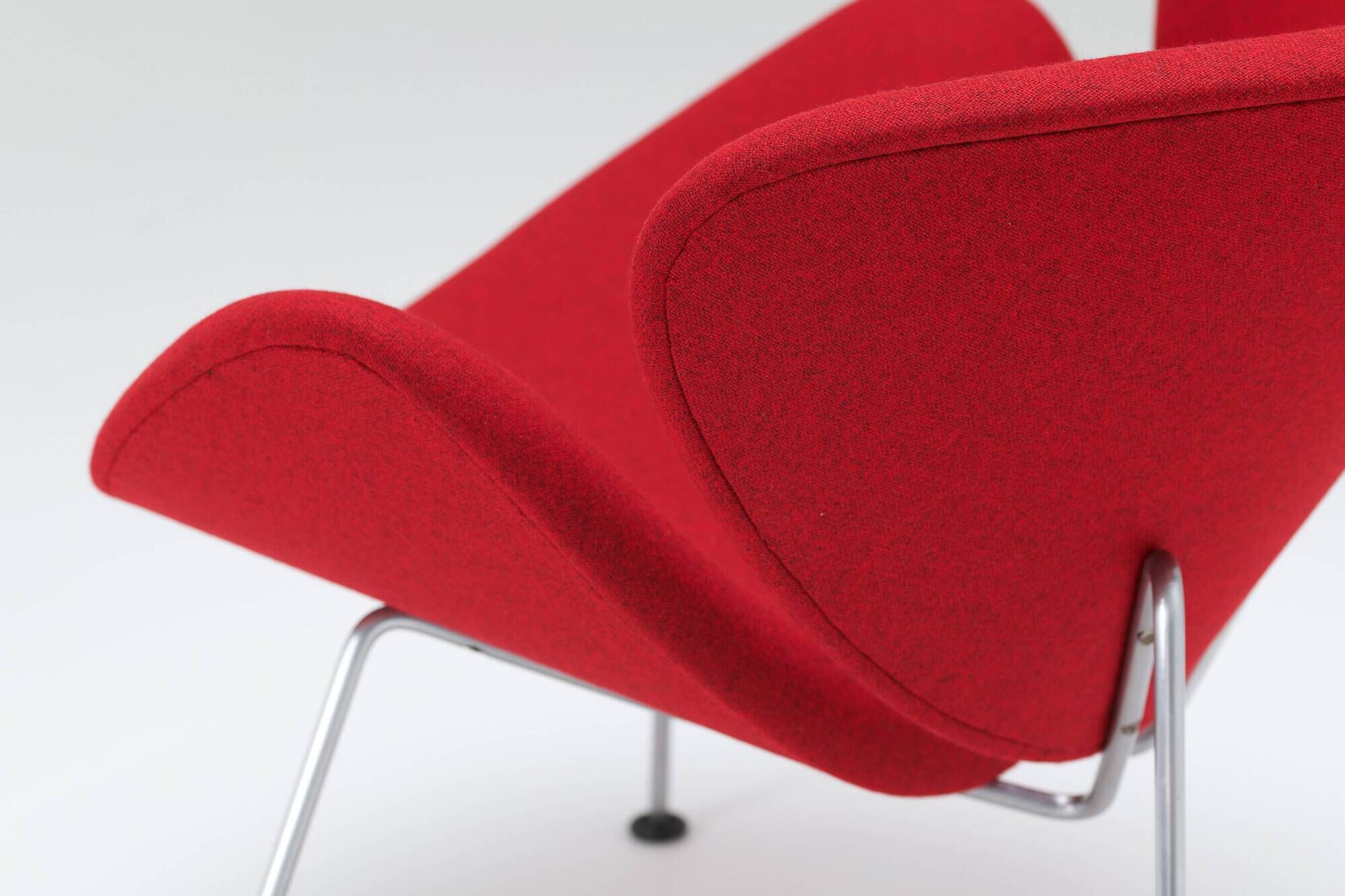 Early Edition Orange Slice Chair - Model F437 - Pierre Paulin for Artifort
