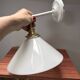 Applique murale en opaline blanche inclinable