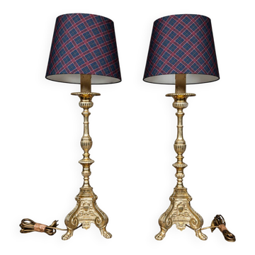 Paire de lampes Renaissance. Bronze doré.