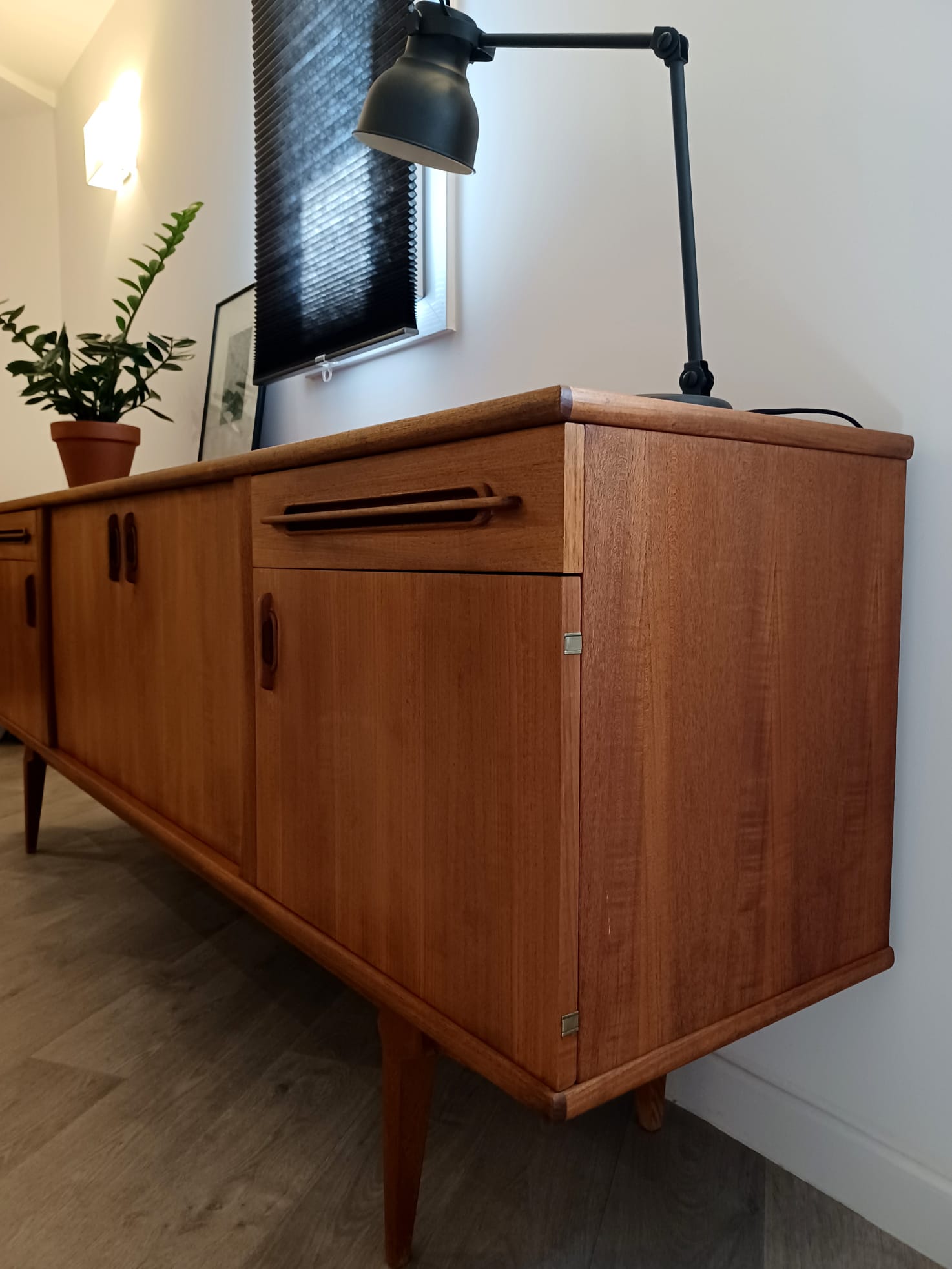 Scandinavian teak row 50s-60s, French manufacture signed Eros