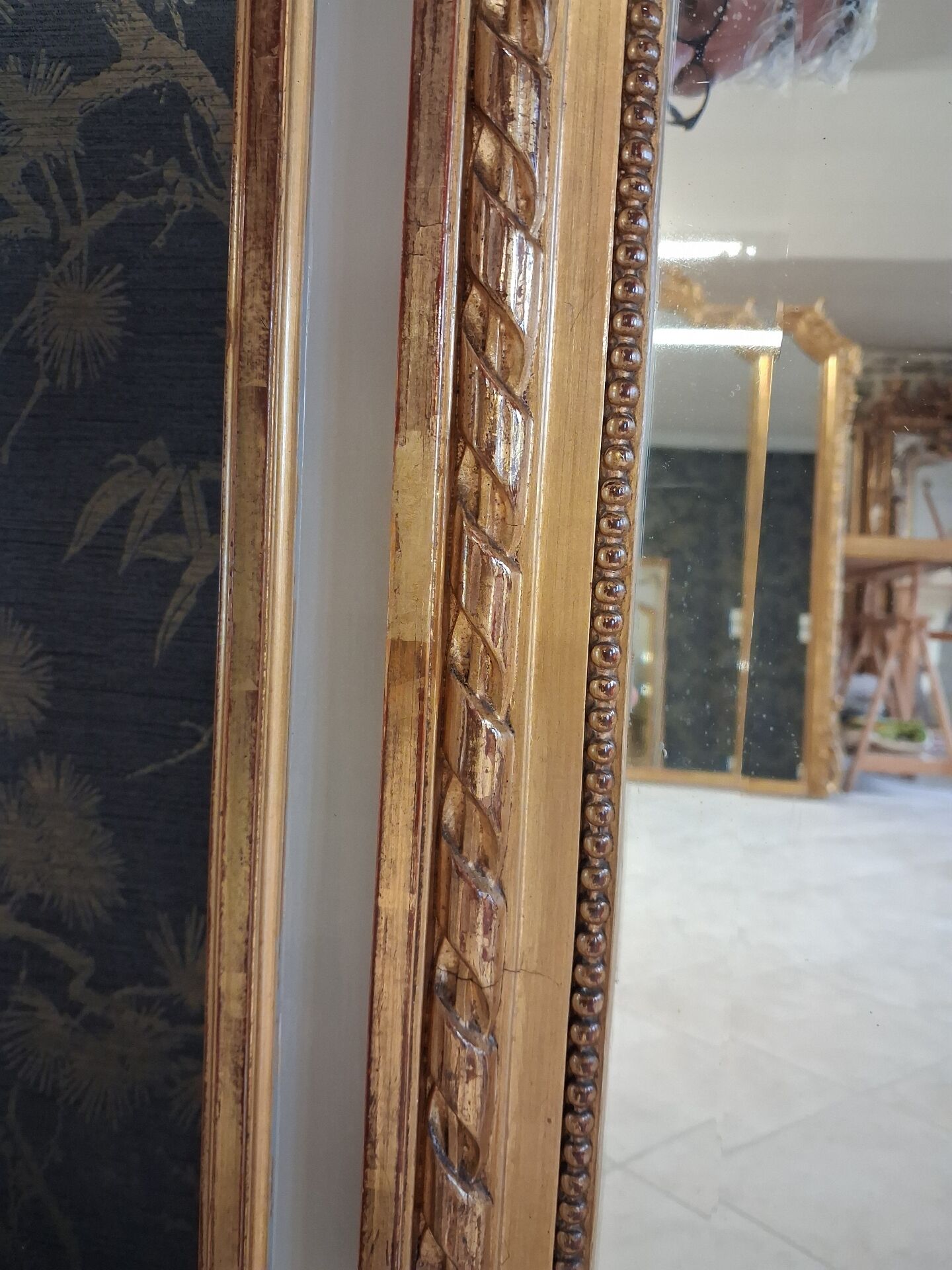 Mirror/trumeau 155 x 102/106