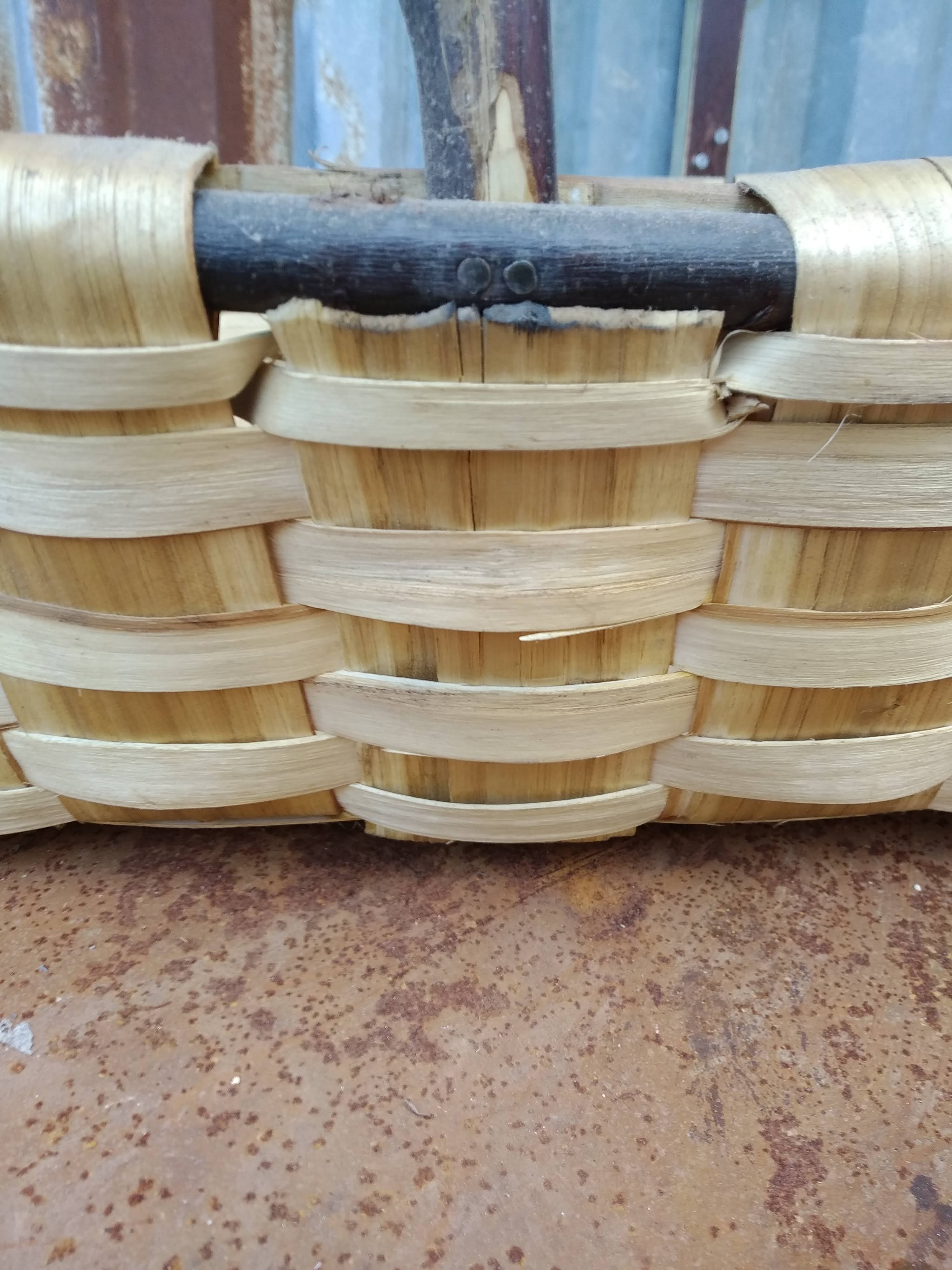 Basket chestnut strips