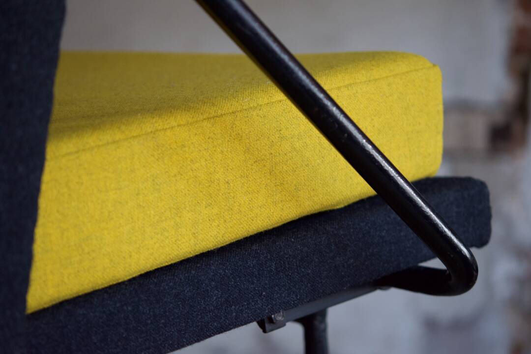 René-Jean Caillette sofa/ airborne edition sofa bed 1954