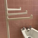 Towel rack